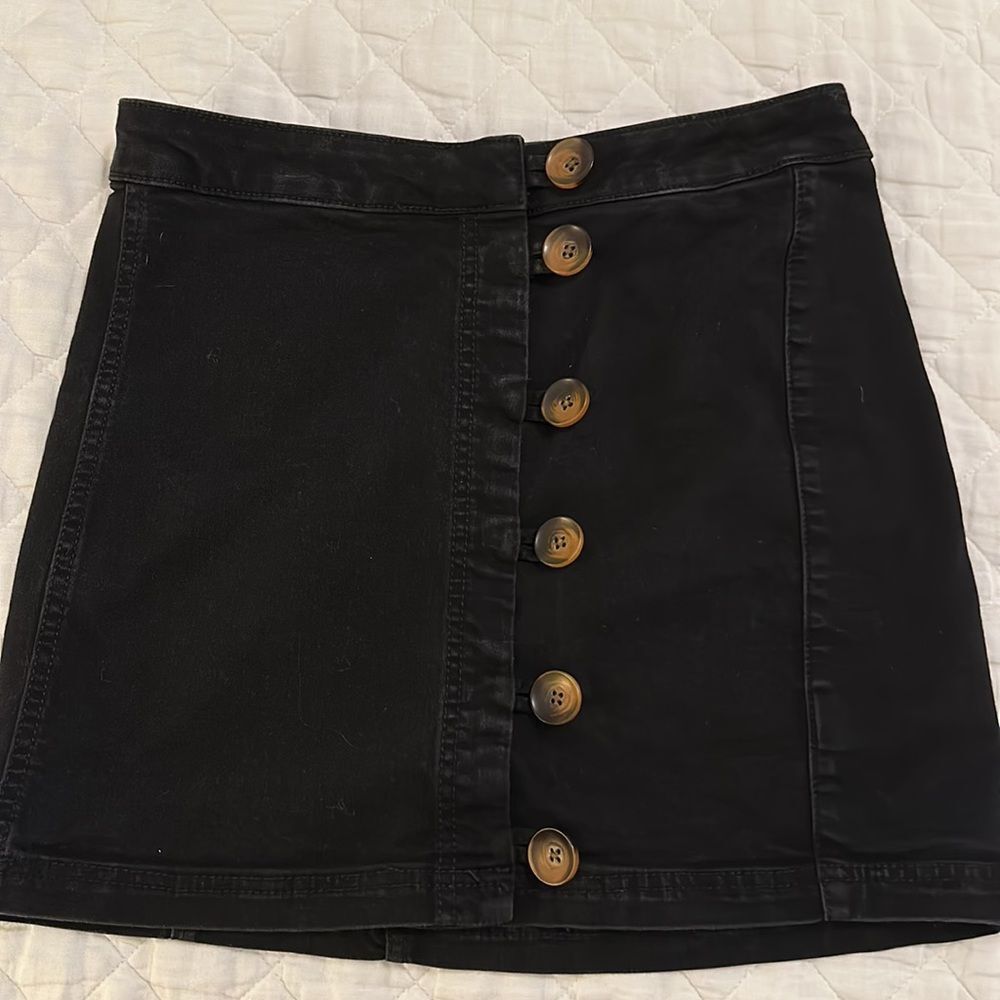 NWOT Free People Little Daisies Black Button-Front Mini Skirt Size 8 - Picture 5 of 12